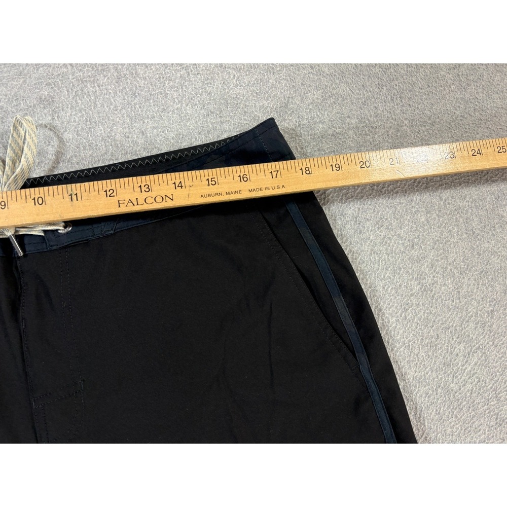 Vuori KORE Unlined Training Workout Outdoor Shorts (Men's 34) Black - 7" - Picture 7 of 11